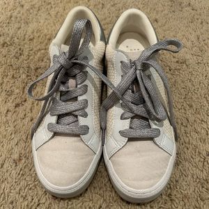 A New Day tennis shoes- size 8